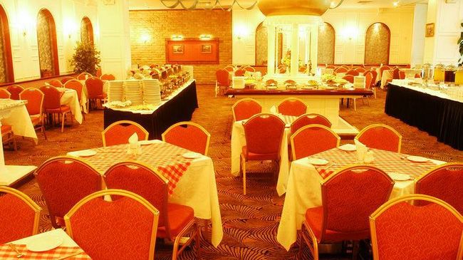Hotel Golden Dragon Kunming Restaurante foto